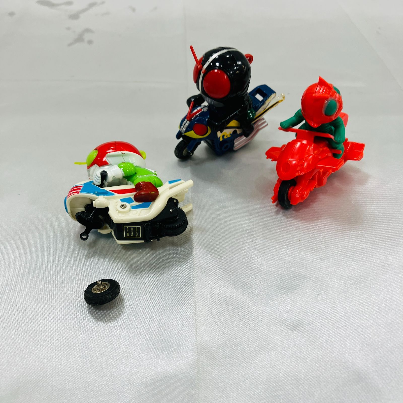 ぞ*ん様 カッとびライダー　仮面ライダー ミニフィギュア バイク付き A【コレクション】仮面ライダー カッとびライダー バイク