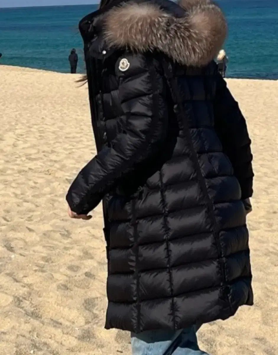 MONCLER モンクレール Hermifur ロング ダウン ジャケット