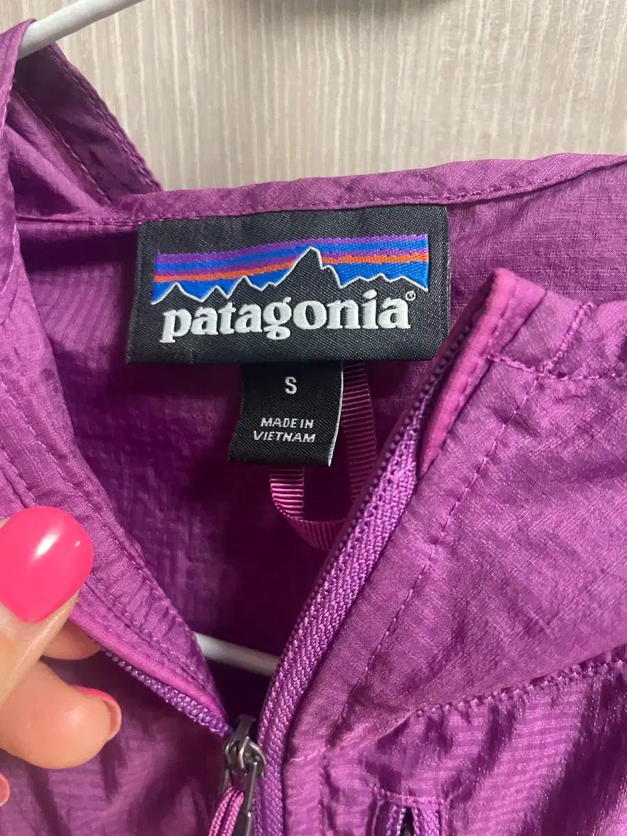 patagonia(パタゴニア) 軽量フロントガラス s セール