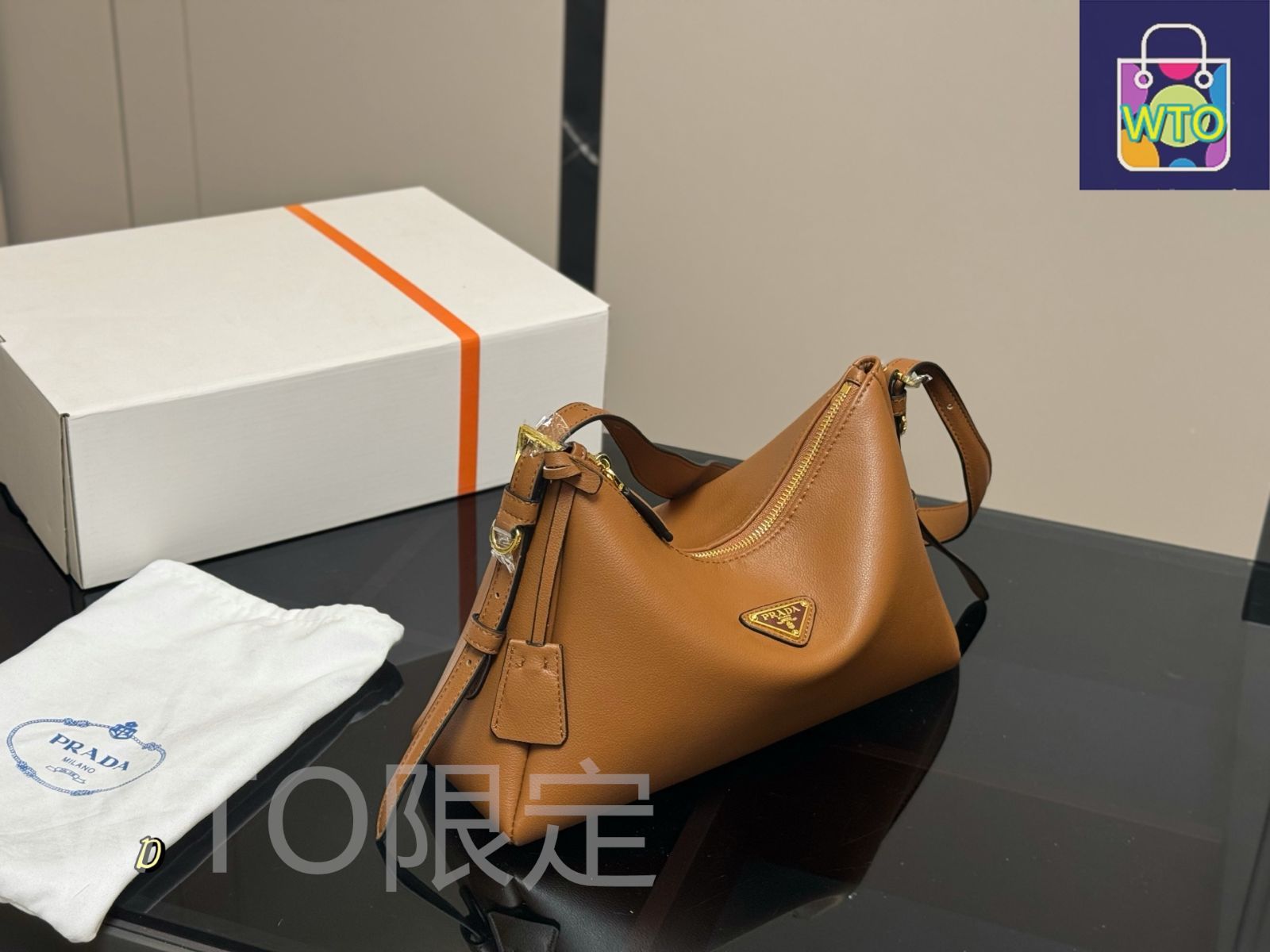 今日 Prada プラダ ヴィンテージ ホボ アームポーチ 30×20cm