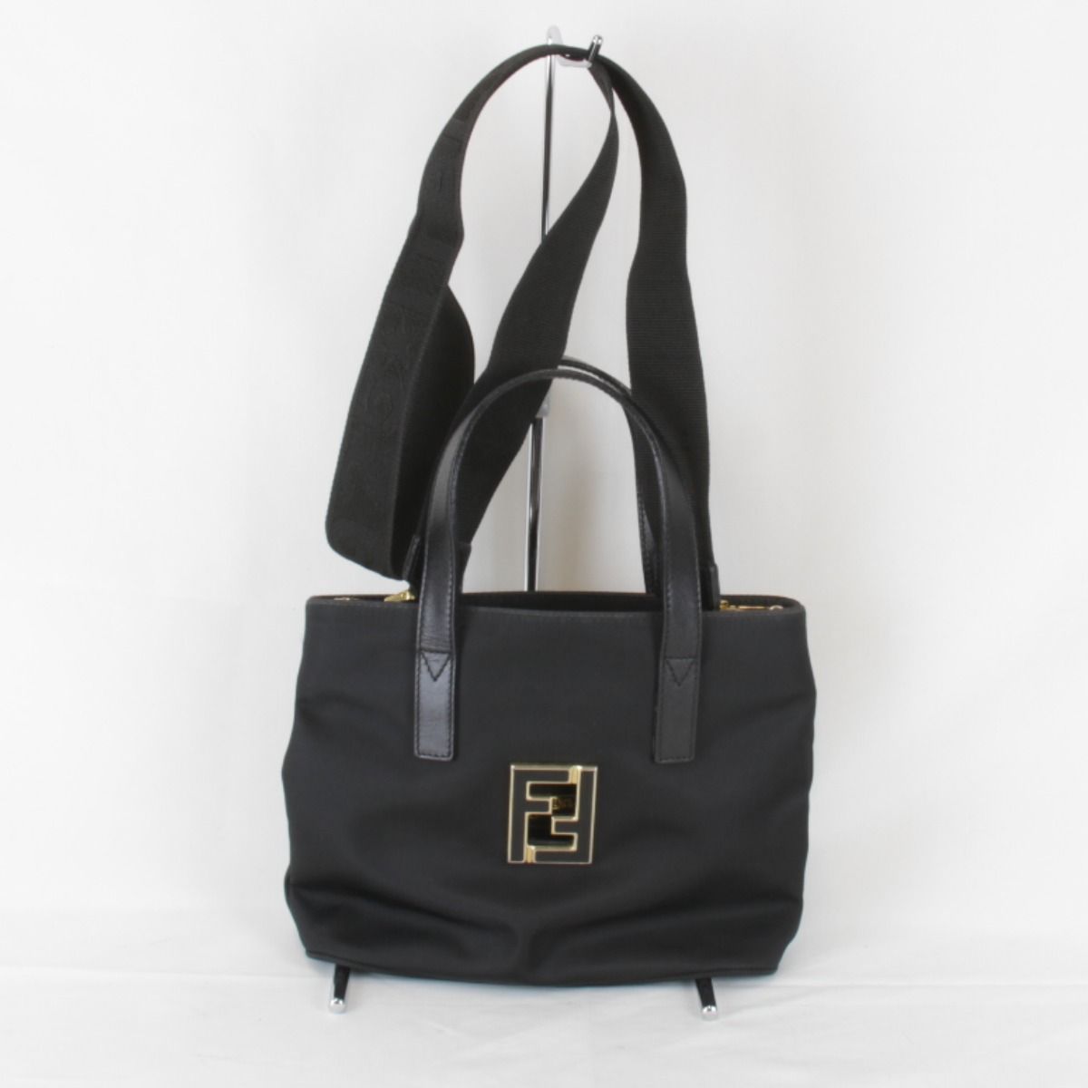 専用 FENDI 2way ショルダーバッグ FFモチーフ金具 ブラック 良品『USED』 フェンディ 2way FFモチーフ金具 ショルダーバッグ
