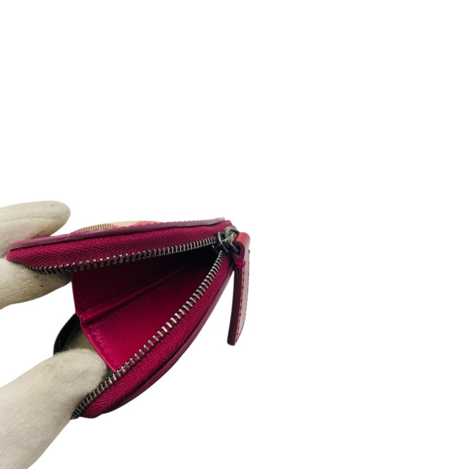 バーバリー BURBERRY ノバチェック ハート型 コインケース 小銭