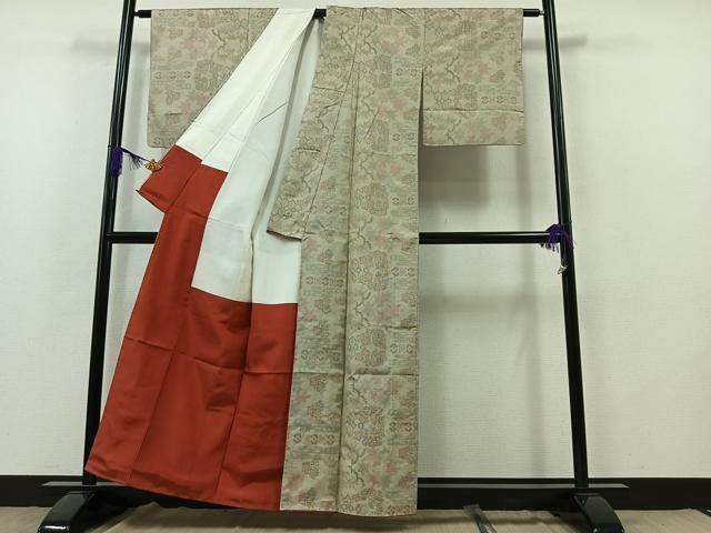 平和屋着物○本場大島紬 白大島 9マルキ 雲重ね吉祥文 正絹 逸品