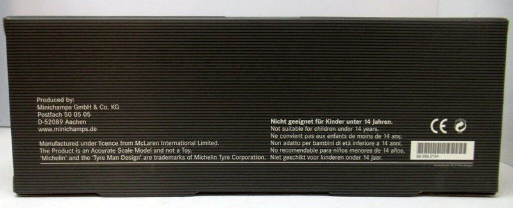 Mercedes-Benz Collection 1 18 MINICHAMPS ディーラーBOX B66962194 McLaren Mercedes MP4-17D 6 Kimi Raikokonen