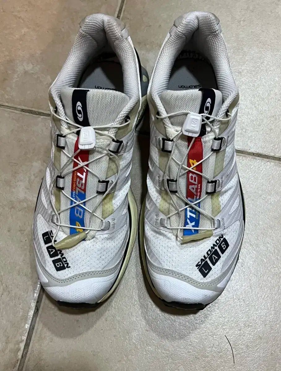 265 SALOMON サロモン XT ー 4 ルナーロック 白