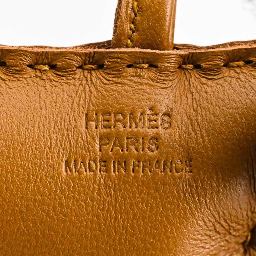 新品未使用】エルメス バディチャーム 犬 HERMES 白 ローズダーリン
