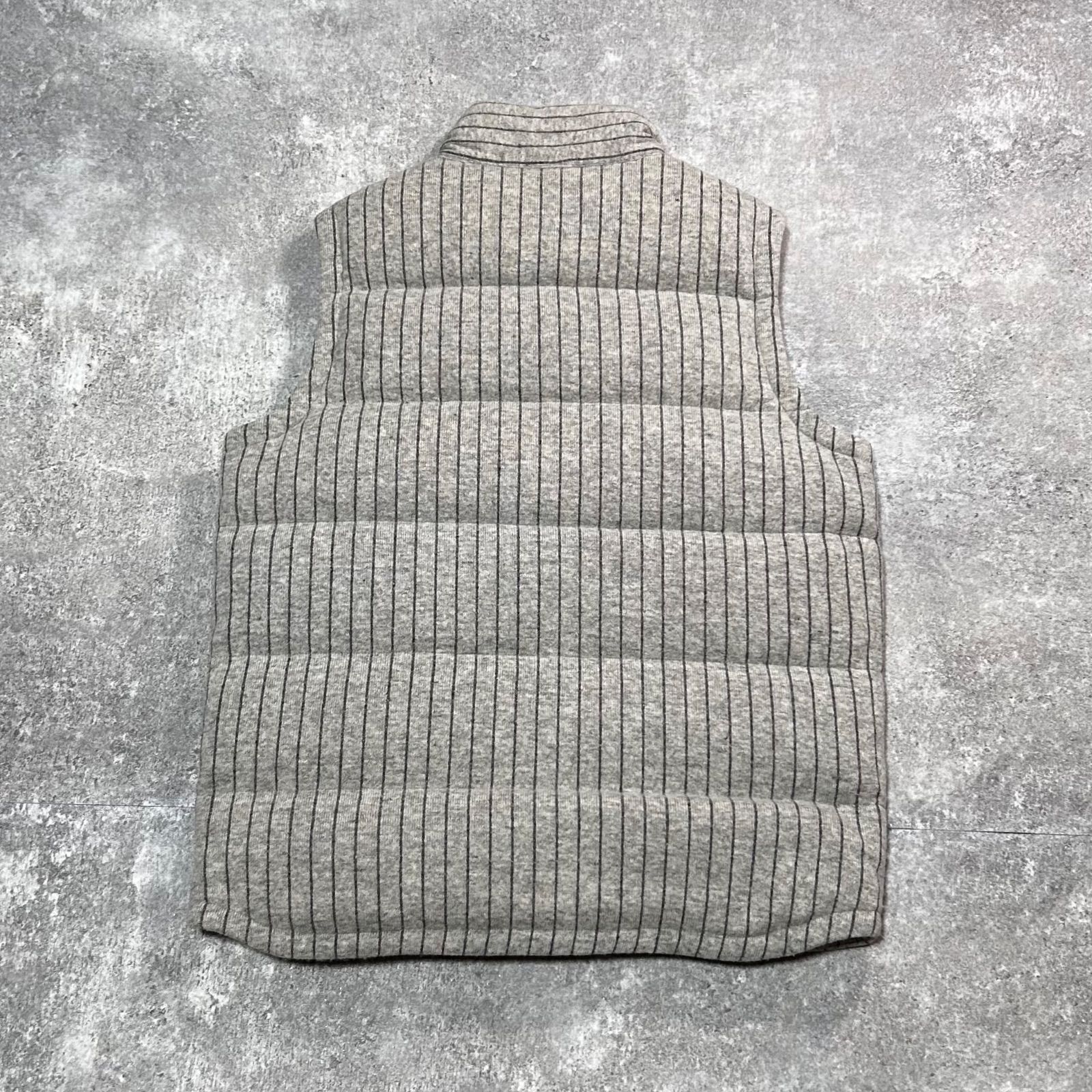 美品 patagonia キルトアゲイン ダウンベスト ブラックストライプ