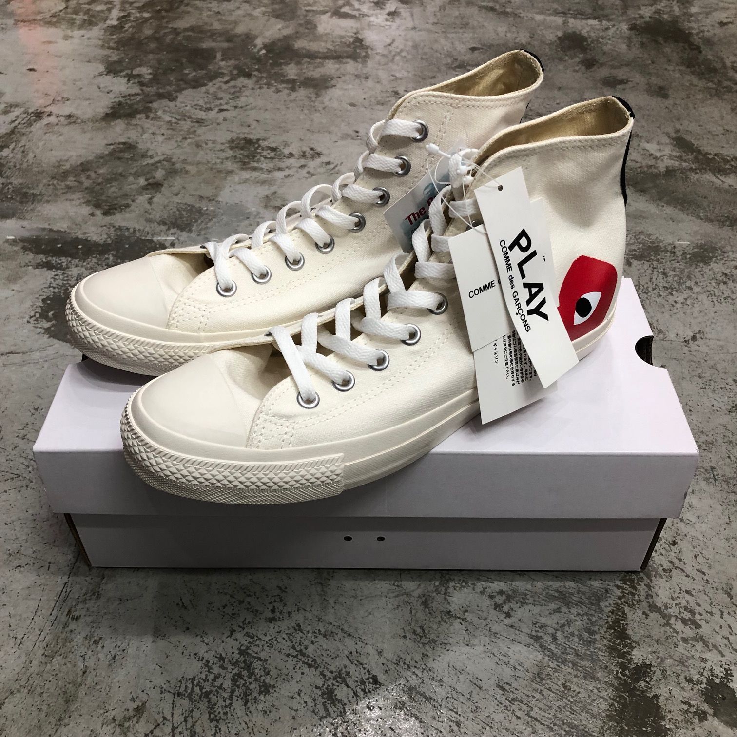 新品 PLAY COMME des GARCONS × Converse コラボ ハート ハイカットスニーカー プレイコムデギャルソン コンバース  AZ-K113-001-2-7 28cm 72241A2 - メルカリ