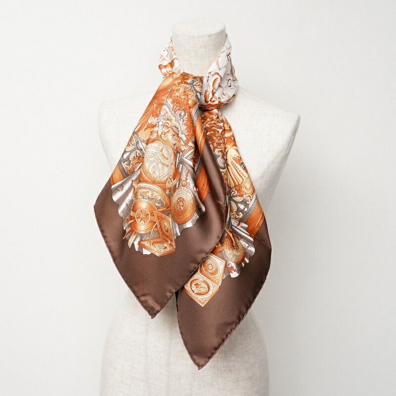 エルメス　カレ90 アズレージョ　大盤　シルク　スカーフ　AZVLEJOS 2141000301372_02.jpg