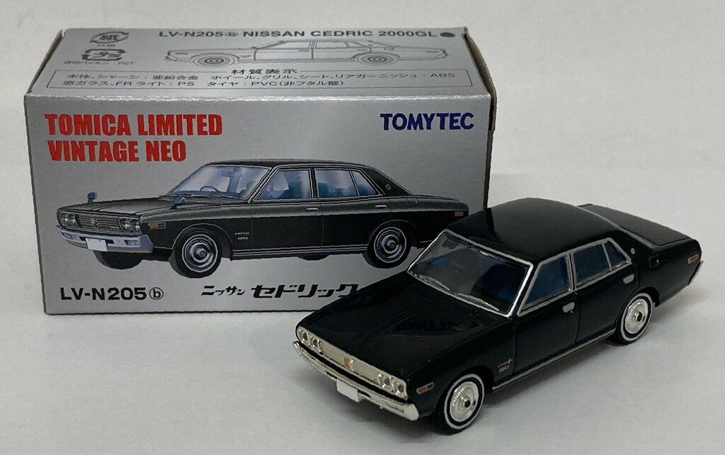 トミーテック TOMICA LIMITED VINTAGE NEO ニッサン セドリック