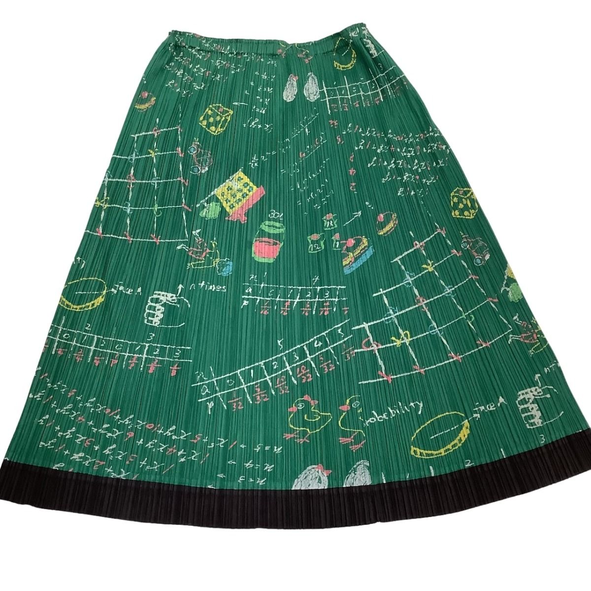 ♪♪ISSEY MIYAKE イッセイミヤケ PLEATS PLEASE スカート 黒板柄 ブラックボード PP81-JG566 グリーン