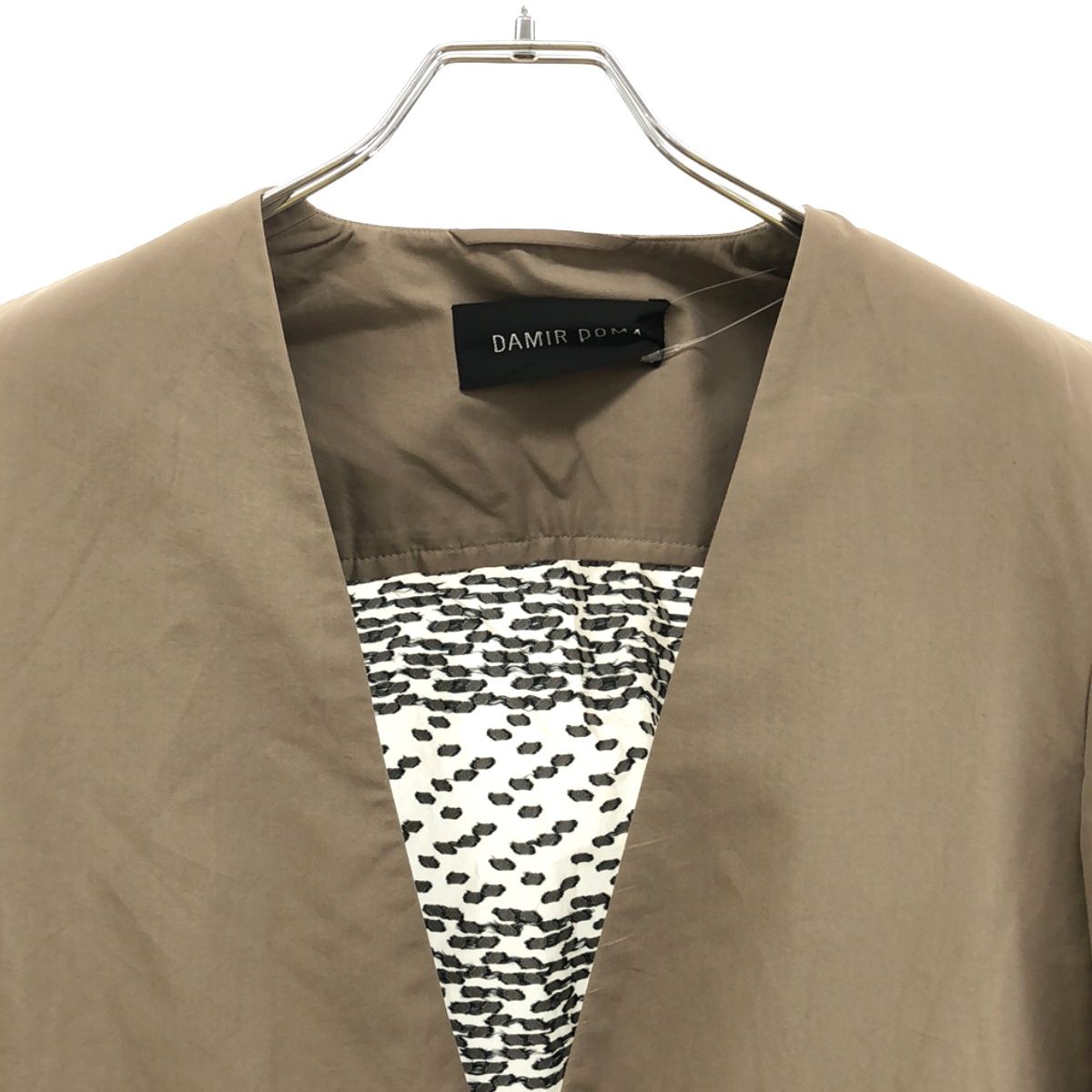 DAMIR DOMA ダミール ドマ ドッキングノーカラージャケット ベージュ 