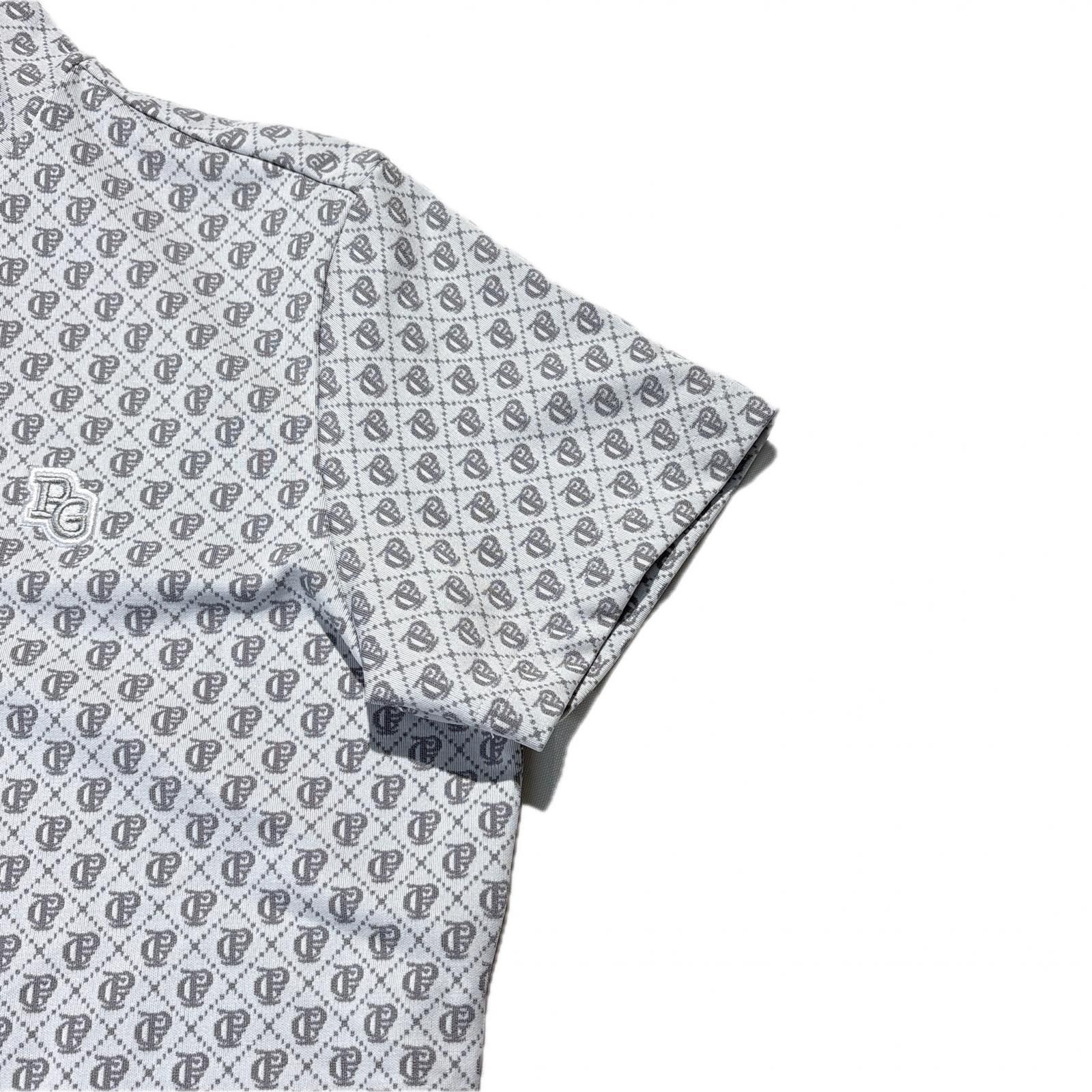 ハイネック 総柄