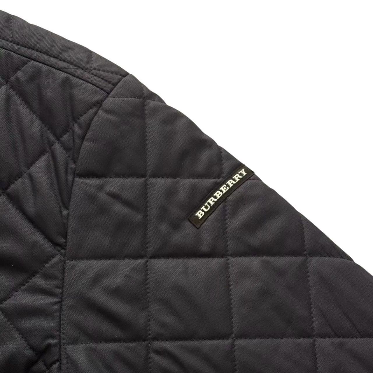 BURBERRY バーバリーゴルフ キルティングジャケット 黒 ステンカラー BURBERRY バーバリーゴルフ キルティングジャケット 黒 ステンカラー