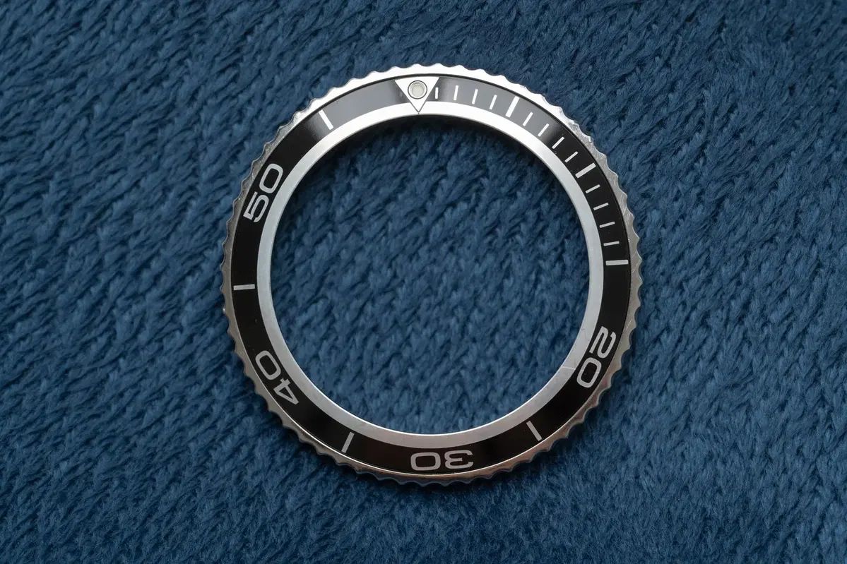 正規品 OMEGA(オメガ) 1 世帯 プラネットオーシャン 45m ブラック ベゼル 2200 50