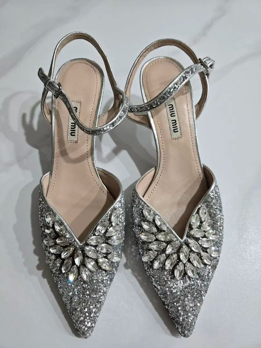 ミュウミュウ グリッター クリスタル ヒール サンダル