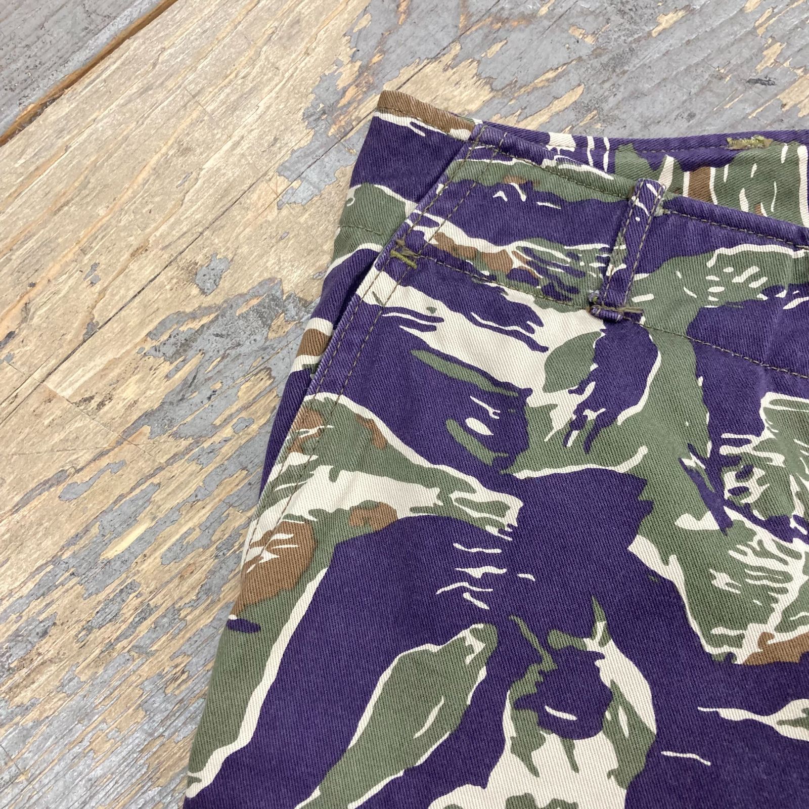 THE REAL McCOY'S (ザ リアルマッコイズ)TIGER CAMOUFLAGE TROUSERS