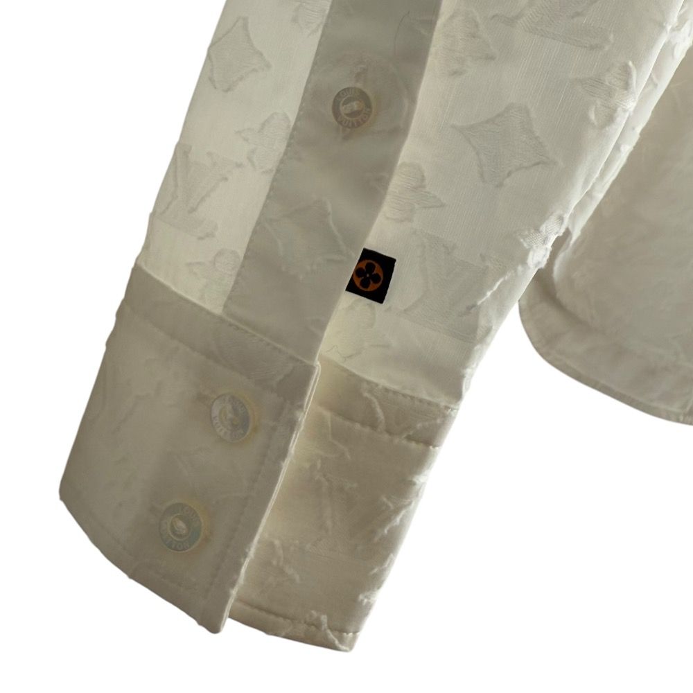 美品 LOUIS VUITTON ルイヴィトン モノグラムジャガード 長袖 ブラウス シャツ 34 ホワイト レディース 古着 中古 USED 中古・古着通販】LOUIS VUITTON (ルイ ヴィトン) モノグラムジャガード