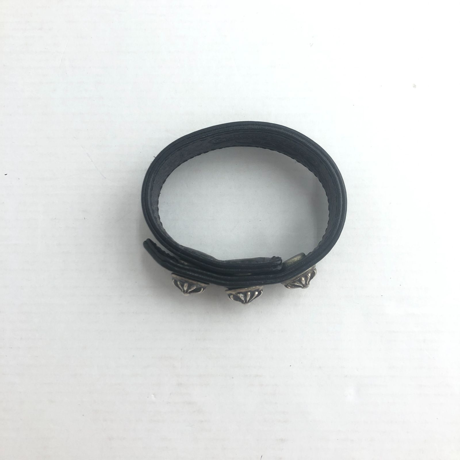 02m0370 クロムハーツ Chrome Hearts レザーブレスレットクロス 3 
