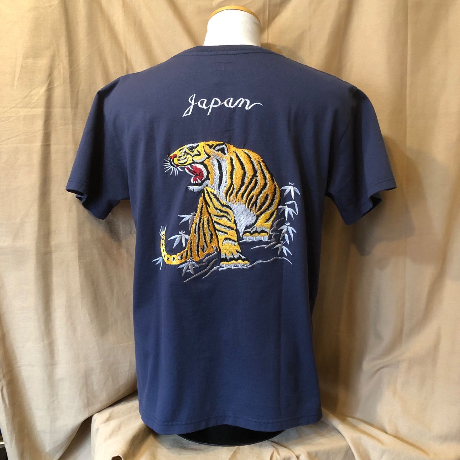 割引購入 東洋 スカTシャツ XL 完売品 Tシャツ/カットソー(半袖/袖なし