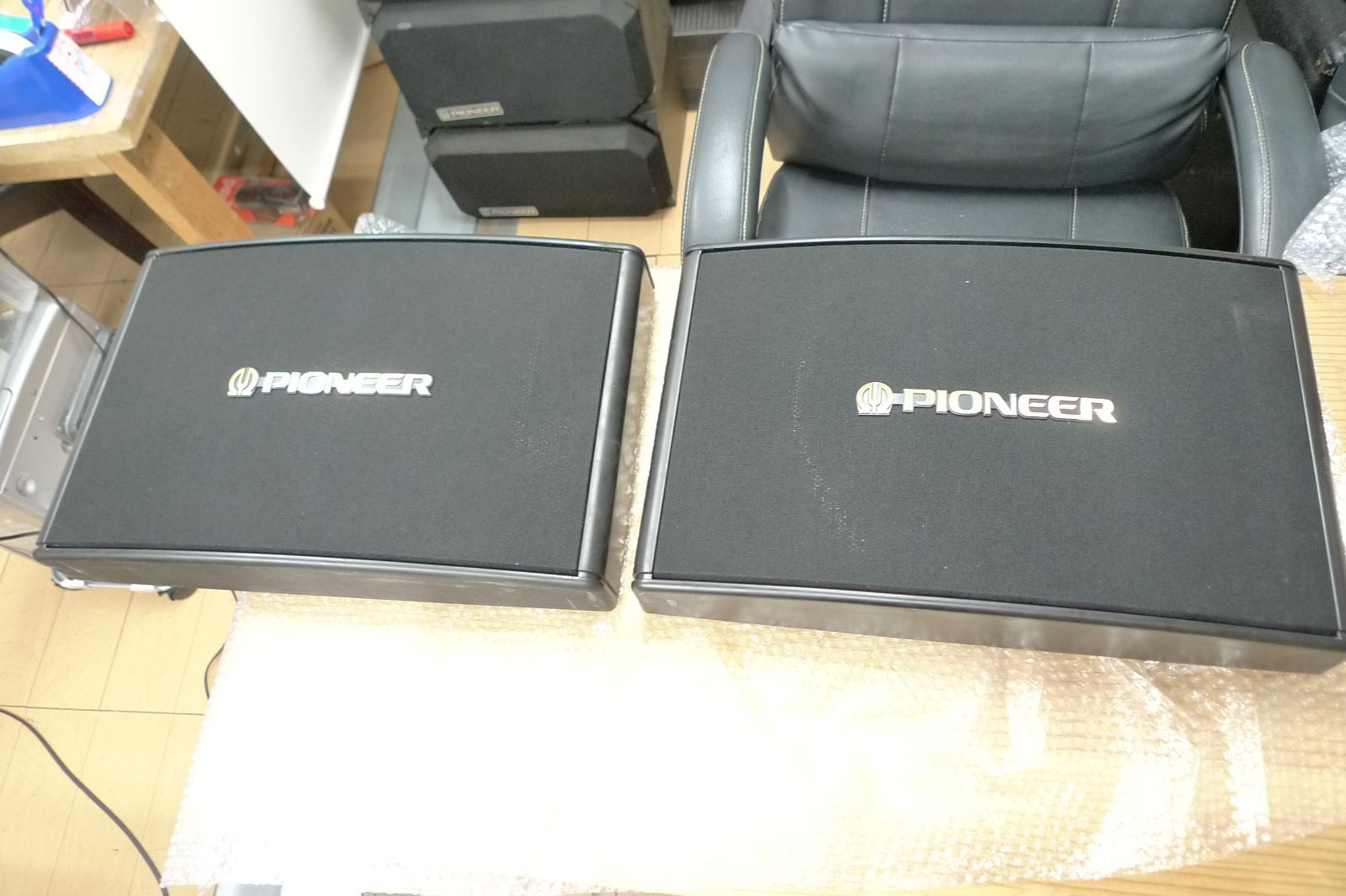 PIONEER パイオニア 300W CS-V19 壁掛けスピーカー PIONEER パイオニア 300W CS-V19 壁掛けスピーカー - メルカリ