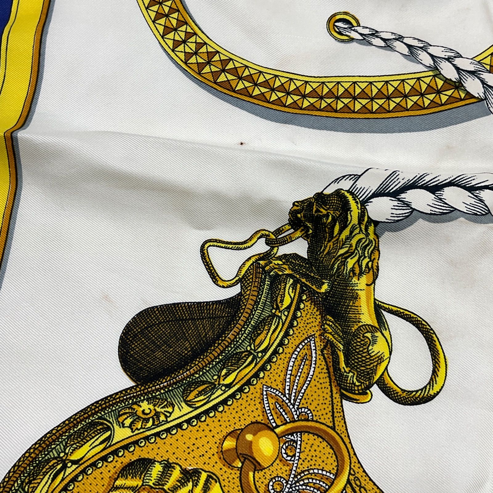 【HERMÈS エルメスカレ90スカーフGrand Apparat グランアパラ HERMES （新品・未使用品）エルメス カレ 90 プレシュー グラン