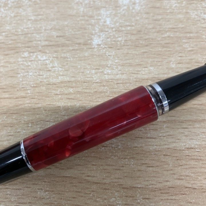 アウロラ 万年筆