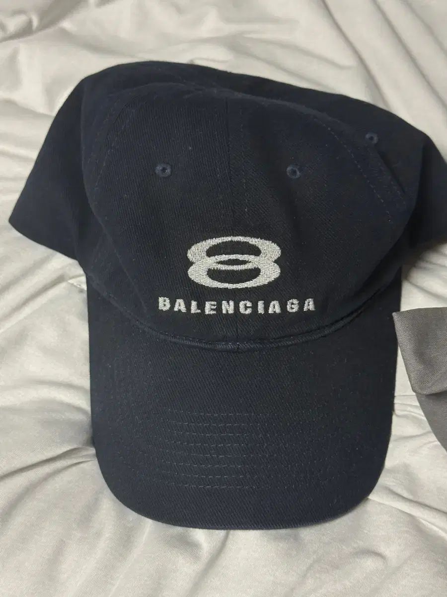 14 ファッション BALENCIAGA(バレンシアガ) ロゴ ボールキャップ 59L 14 ファッション BALENCIAGA(バレンシアガ) ロゴ ボールキャップ 59L