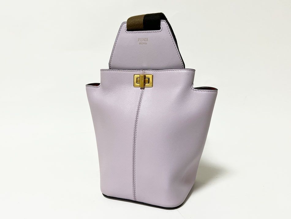 FENDI フェンディ ギターバッグ ワンショルダー ボディバッグ レザー パープル 8BZ047 A5DY FIBZE