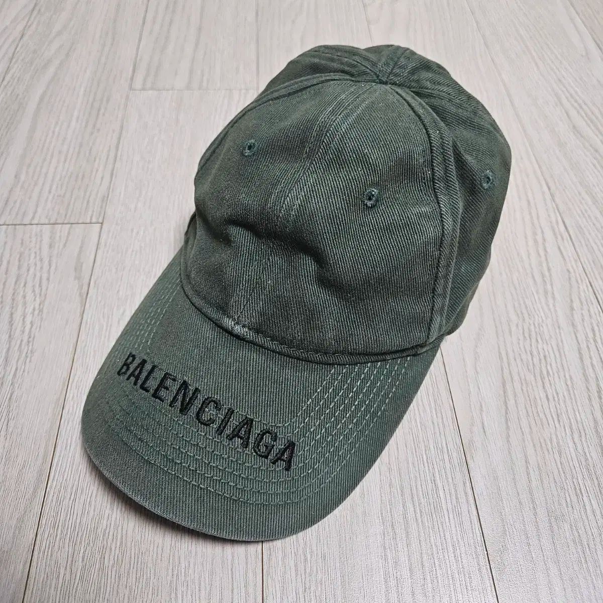 BALENCIAGA バレンシアガ ボールキャップ 帽子 カーキ S M サイズ