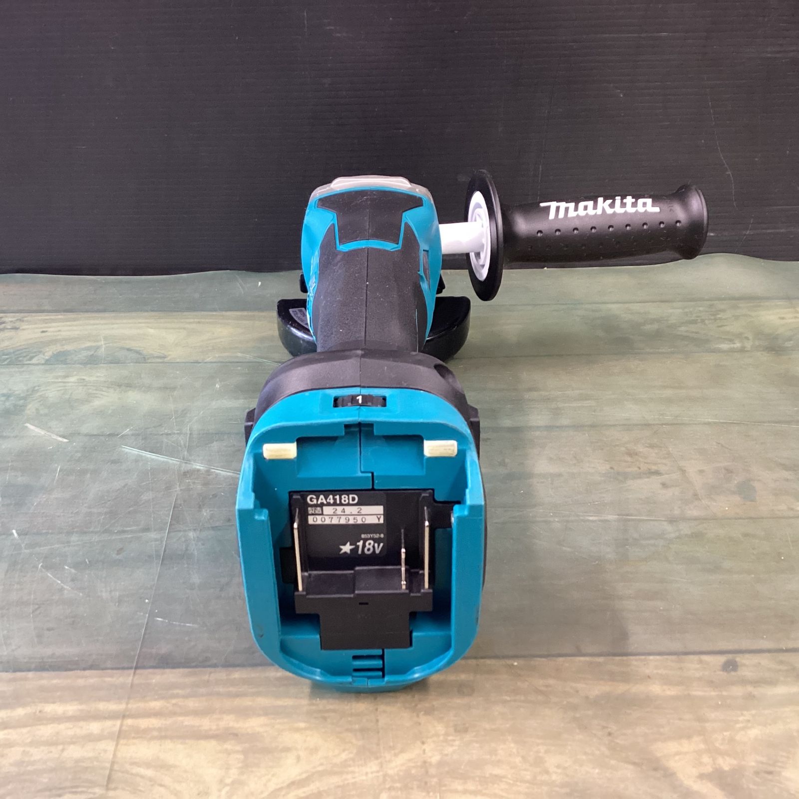 ☆マキタ(makita) 100mmコードレスディスクグラインダ GA418DZ 【東大和店】 - メンテナンス