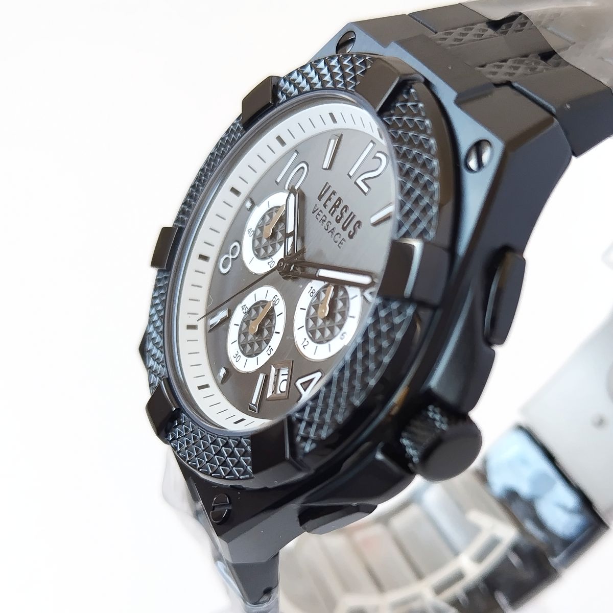 ブラック新品メンズ腕時計VERSUS VERSACEかっこいいおしゃれグレイ 