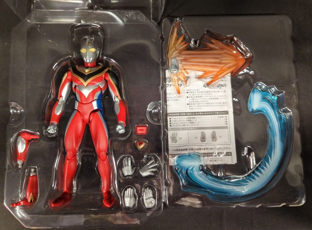 ULTRA-ACT ウルトラアクト ウルトラマンガイア アグル スプリーム