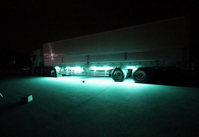 サイドマーカー