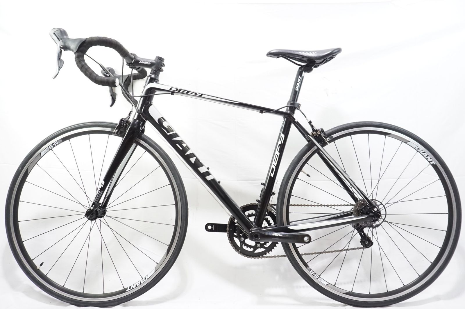 DEFY3 2013年モデル