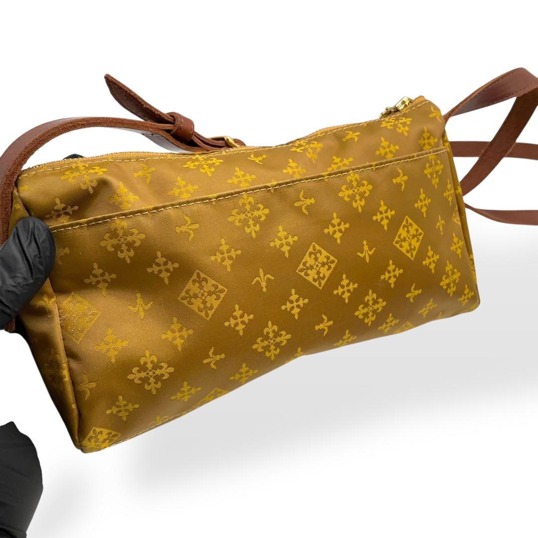 極美品 Russet ラシット ショルダーバッグ ミニ ナイロン