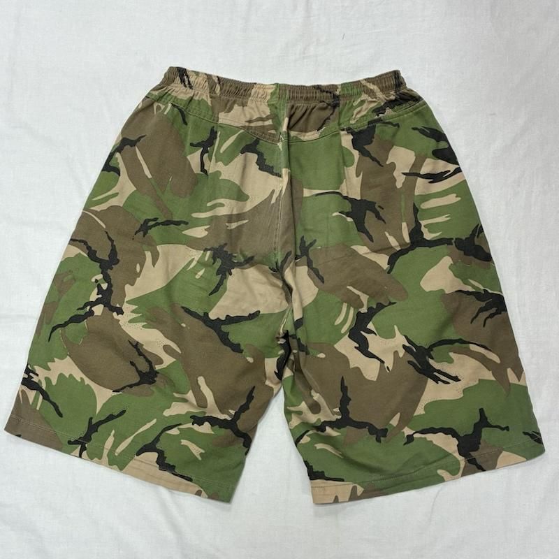STUSSY ステューシー パンツ ショートパンツ 00's カモフラ