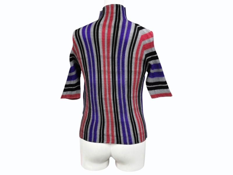 『ISSEY MIYAKE』イッセイミヤケ (3) プリーツ 半袖ブラウス 極美品 ISSEY MIYAKE イッセイミヤケ PLEATS (T.) 半袖トップス