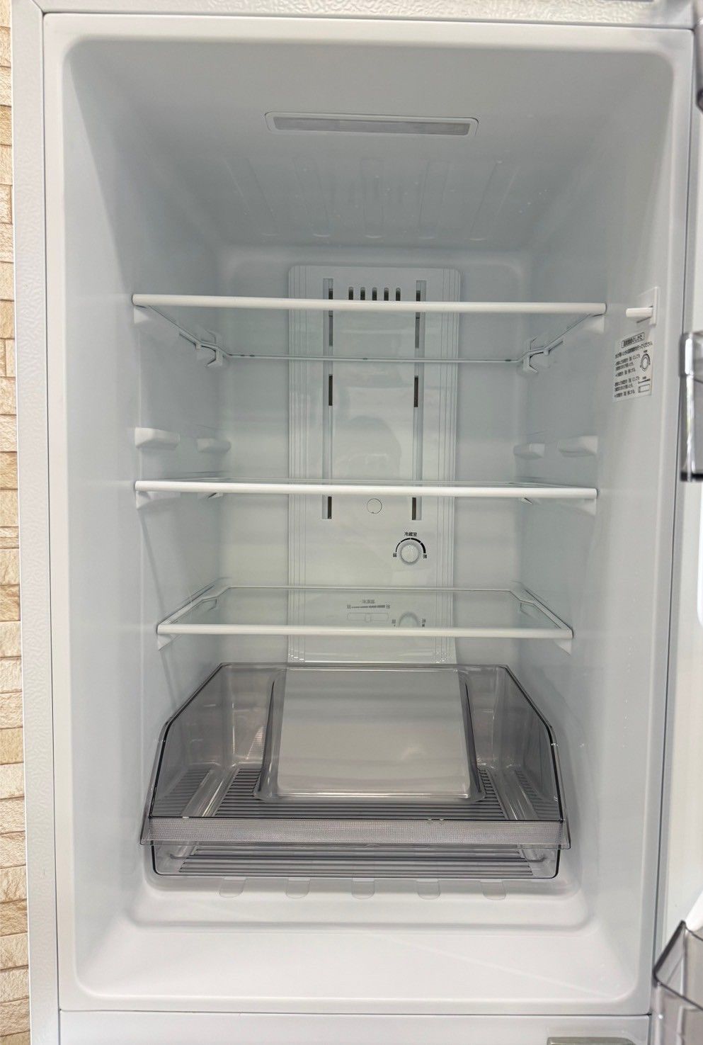 大阪送料無料★3か月保障★冷蔵庫★2019年★GR-P15BS(K)★R-459 Amazon.co.jp: 東芝 153L 2ドア冷蔵庫(メタリックブラック)【右