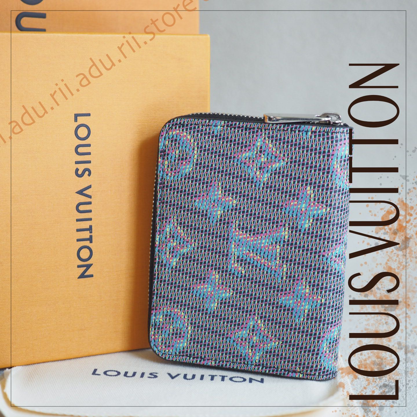 未使用極美品☆ ルイヴィトン LOUIS VUITTON モノグラムジッピー LV