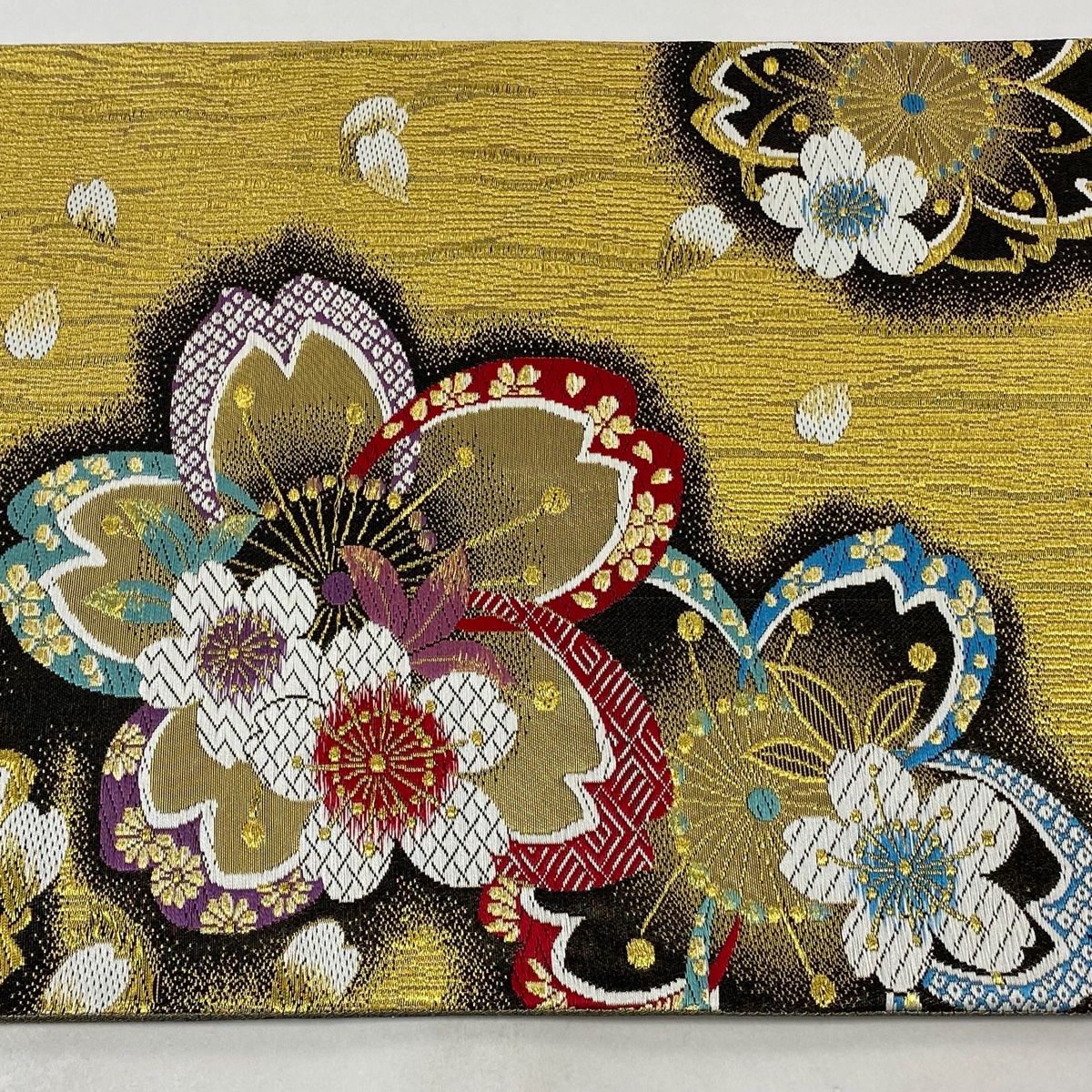 袋帯 美品 秀品 桜 花びら 金糸 箔 金色 六通 正絹 【中古