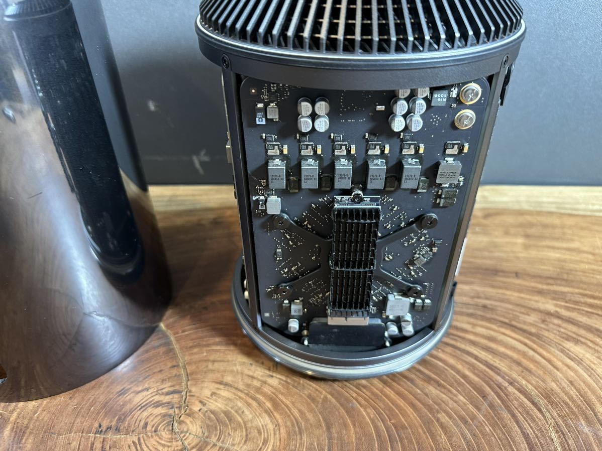 極美品」Apple Mac Pro Late 2013/3.5ghz 6コア/64GB/SSD2TB/FirePro D500*2/office2019 /Windows11 - メルカリ