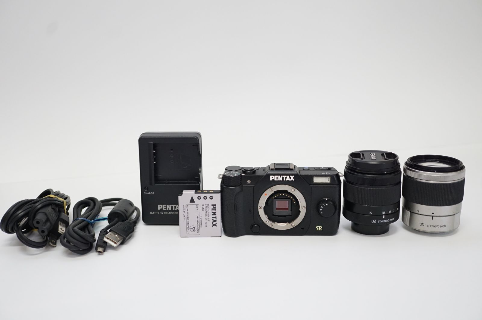 L132130) PENTAX Q7 デジタルー眼カメラ ペンタックス レンズ2本 