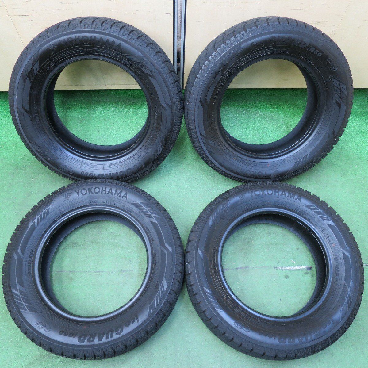 バリ溝スタッドレス ノア ヴォクシー 17インチ ホイールタイヤセット　ヨコハマ バリ溝スタッドレス ノア ヴォクシー 17インチ ホイールタイヤ