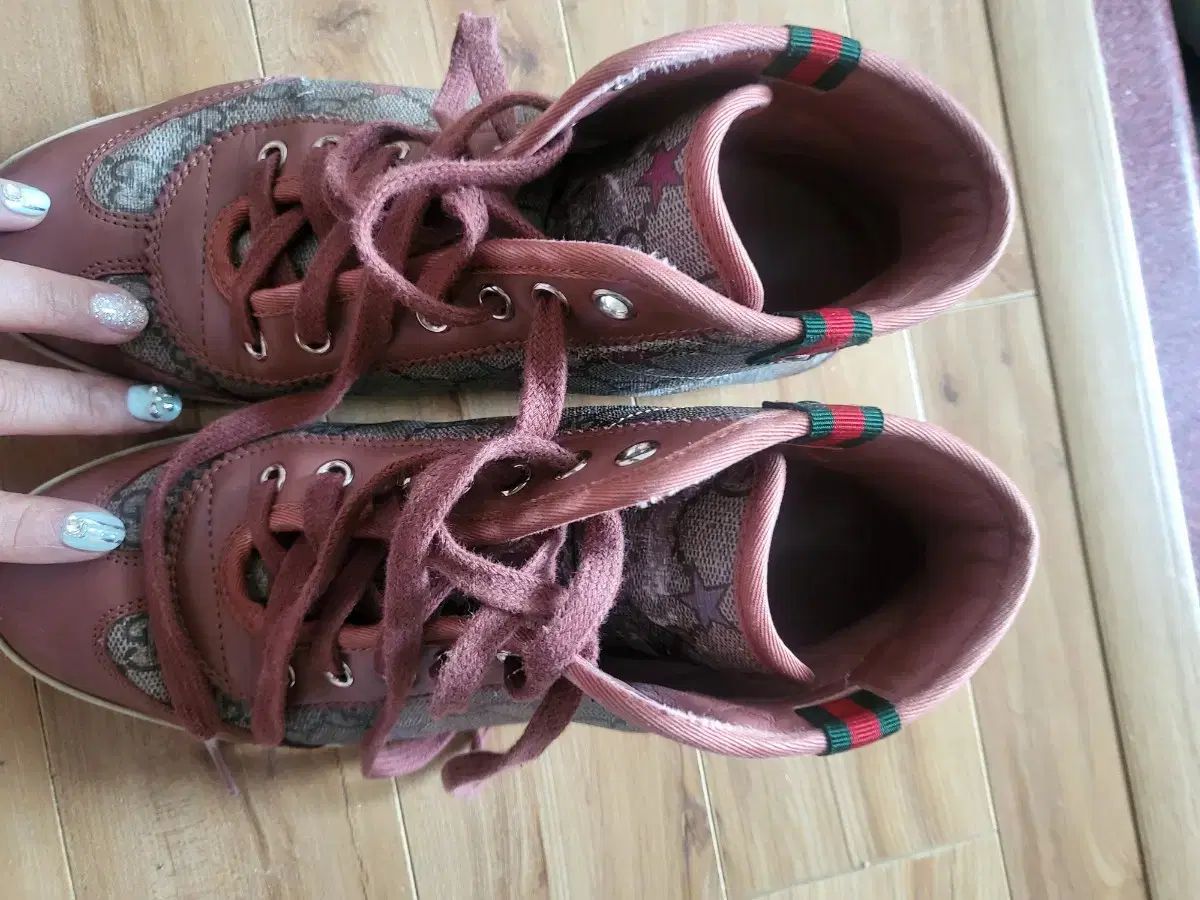 GUCCI