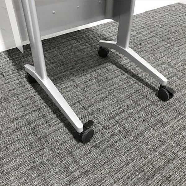 司会者台 コクヨ