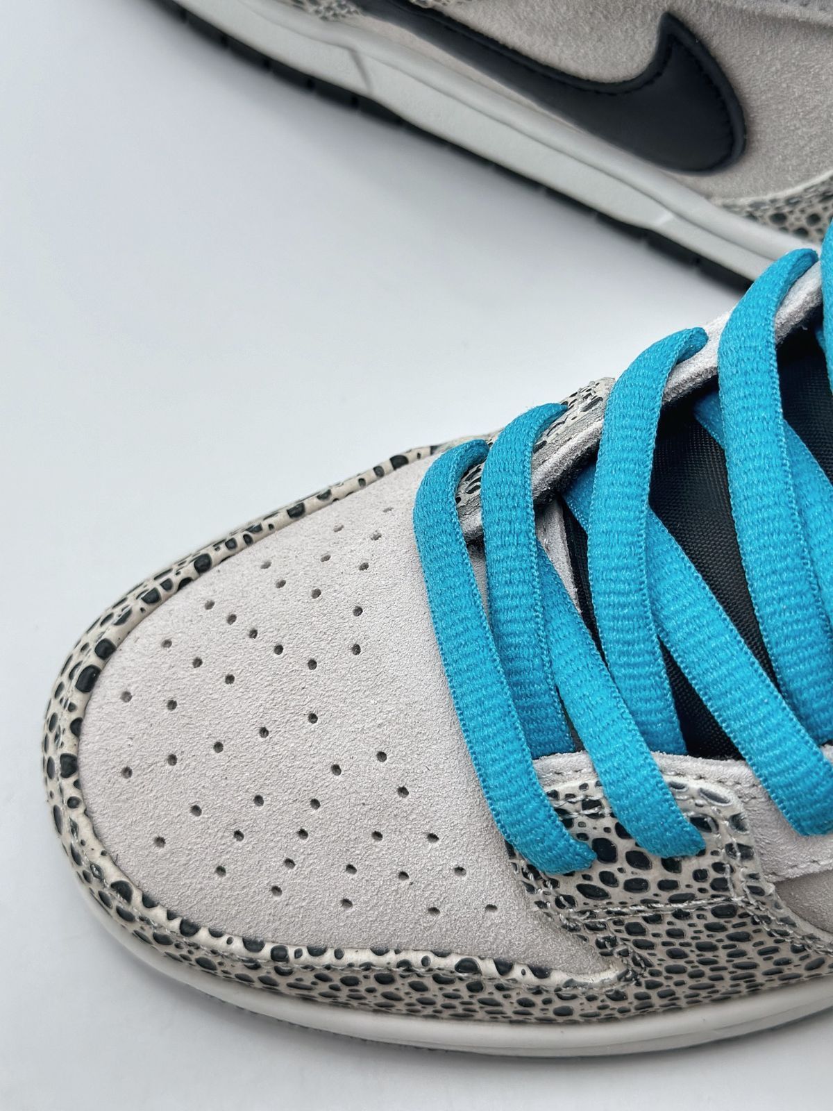 NIKE SBダンク ロー プロ サファリ ファントム 26.5㎝ NIKE SB(ナイキSB) SB Dunk Low Pro Electric Safari Phantom
