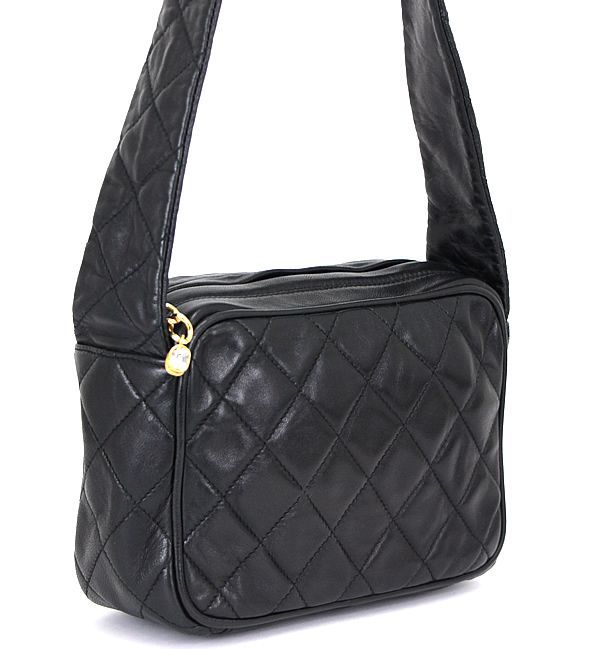 シャネル CHANEL ヴィンテージ ショルダーバッグ マトラッセ 黒
