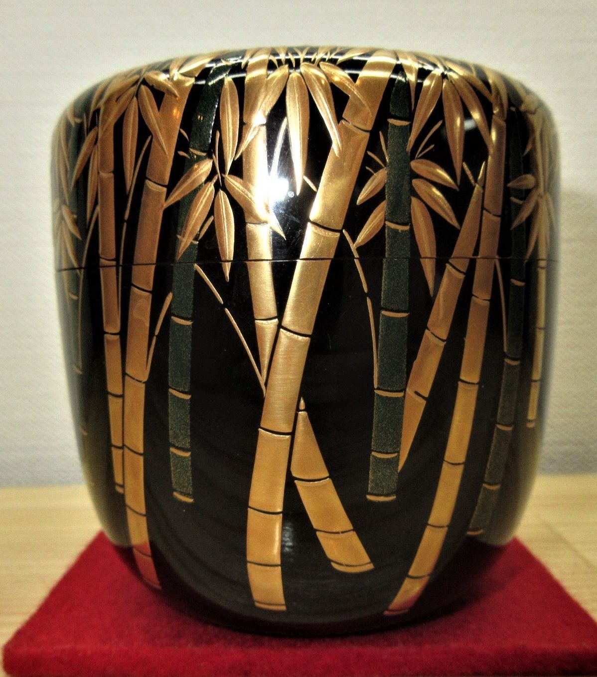 送料込【逢絢亭・新品】茶道具 大棗 山中塗 竹林蒔絵 内銀地 木製 呉藤穣太郎 逢絢亭・新品】茶道具 大棗 山中塗 竹林蒔絵 内銀地 木製 呉藤