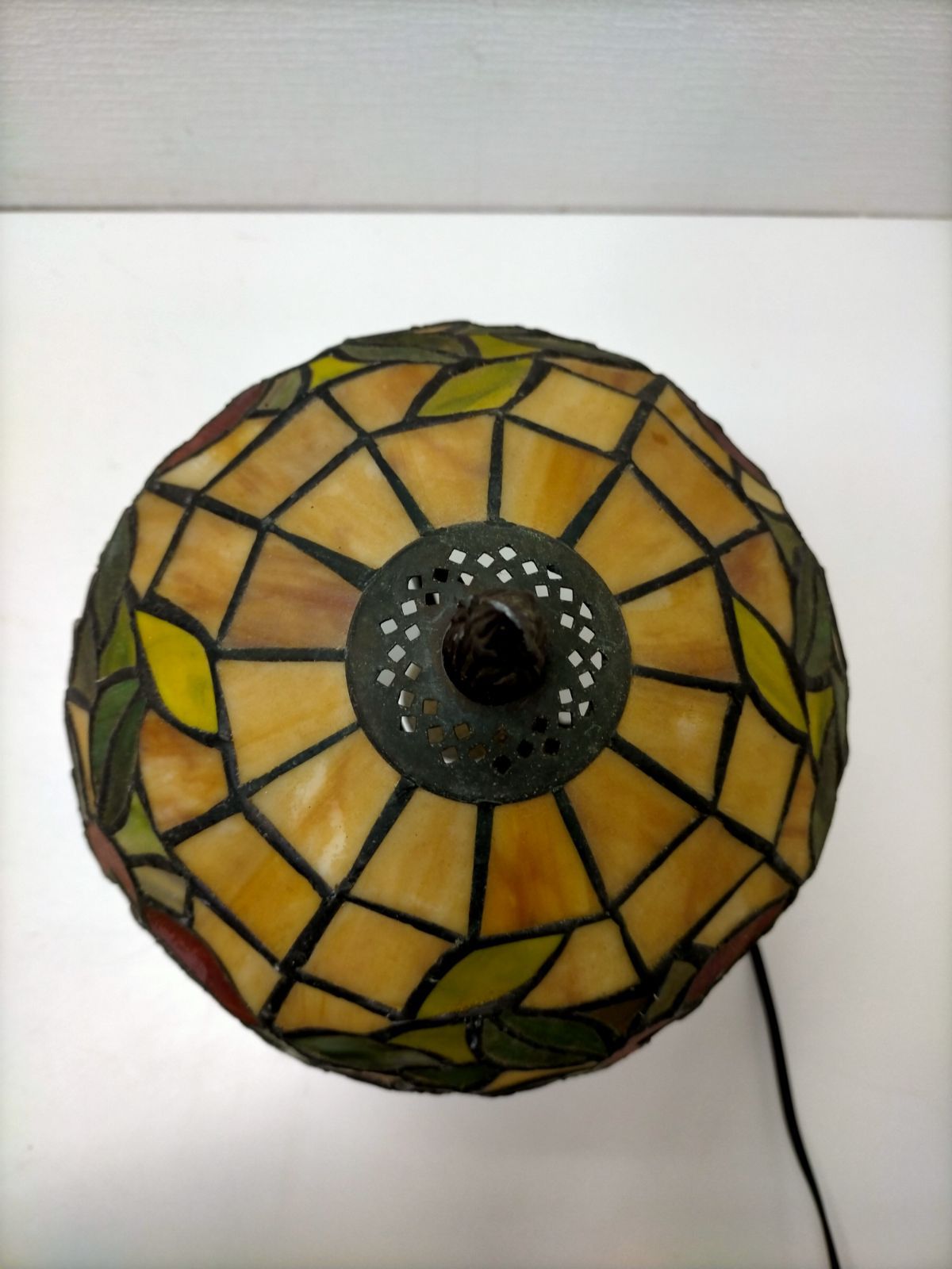 昭和レトロ・アンティーク デザイン ステンドグラスランプ 赤・ピンク